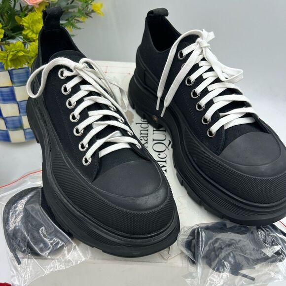 Alexander McQueen Other - Menzel Alexander, McQueen tread slick sneakers size 43 made in Italy